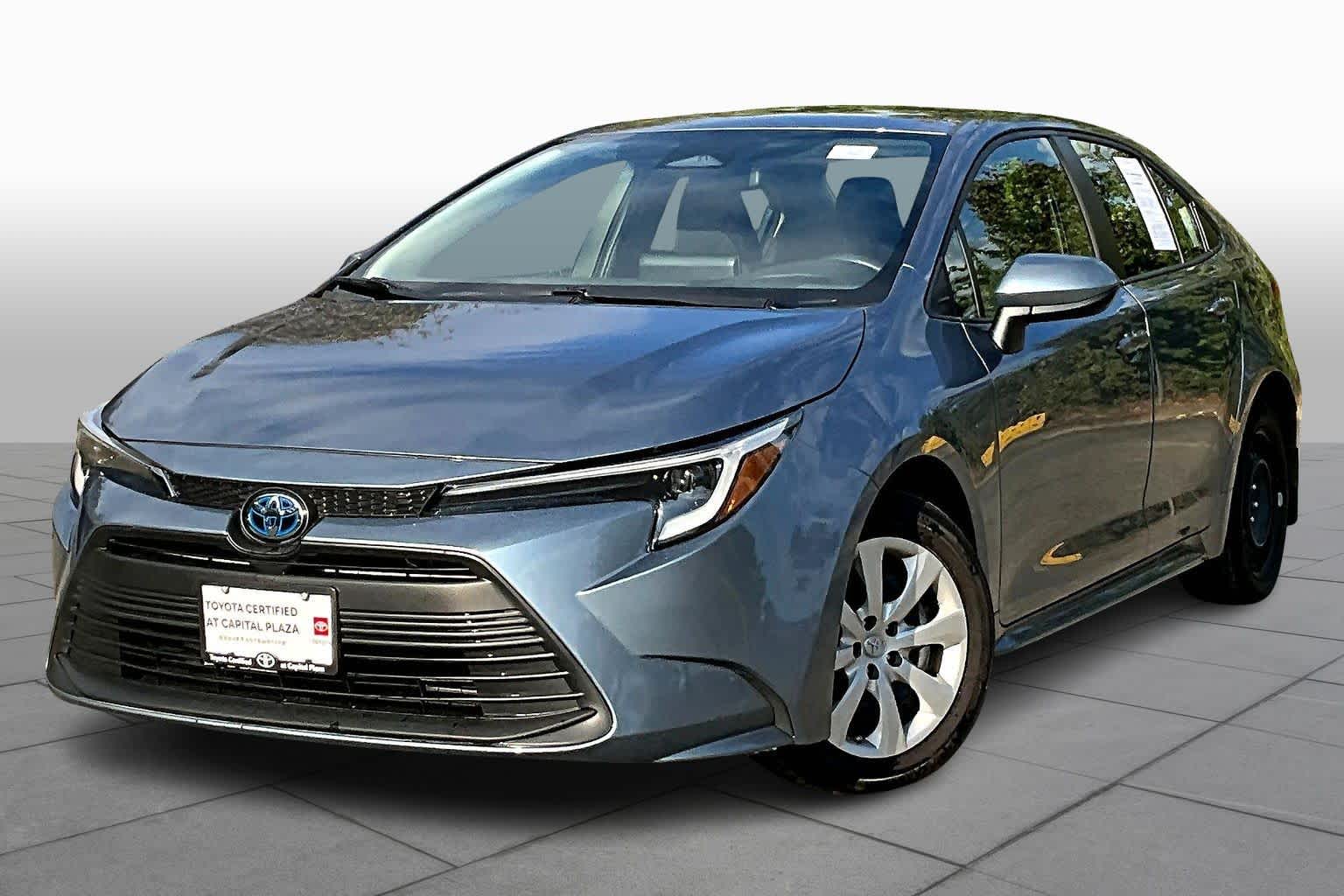 Used 2023 Toyota Corolla LE with VIN JTDBCMFE2P3015358 for sale in Landover Hills, MD