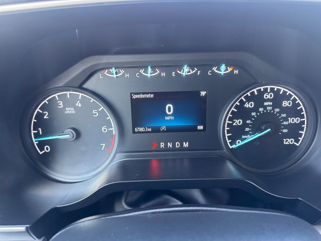 2023 Ford F-150 XLT photo 10