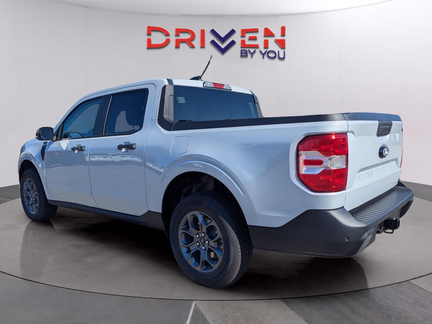 2025 Ford Maverick XLT photo 3