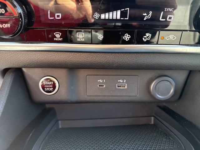 2023 Nissan Rogue SV photo 28