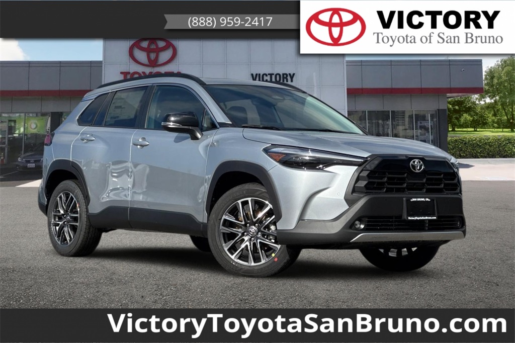 2026 Toyota Corolla Cross XLE's photo