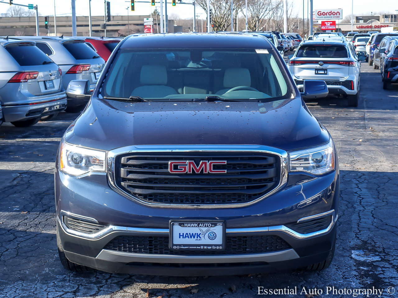2018 GMC ACADIA - Image 1