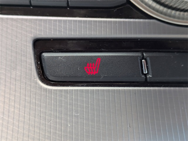 2020 Lincoln MKZ Hybrid Reserve photo 22
