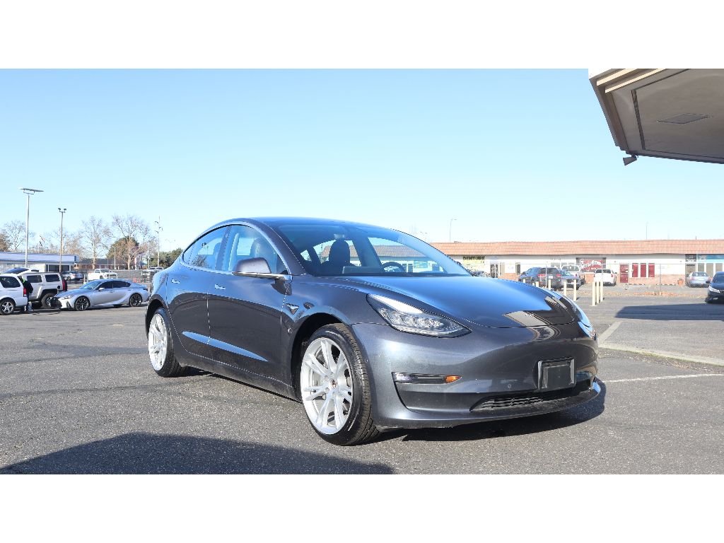 2018 Tesla Model 3 Long Range's photo