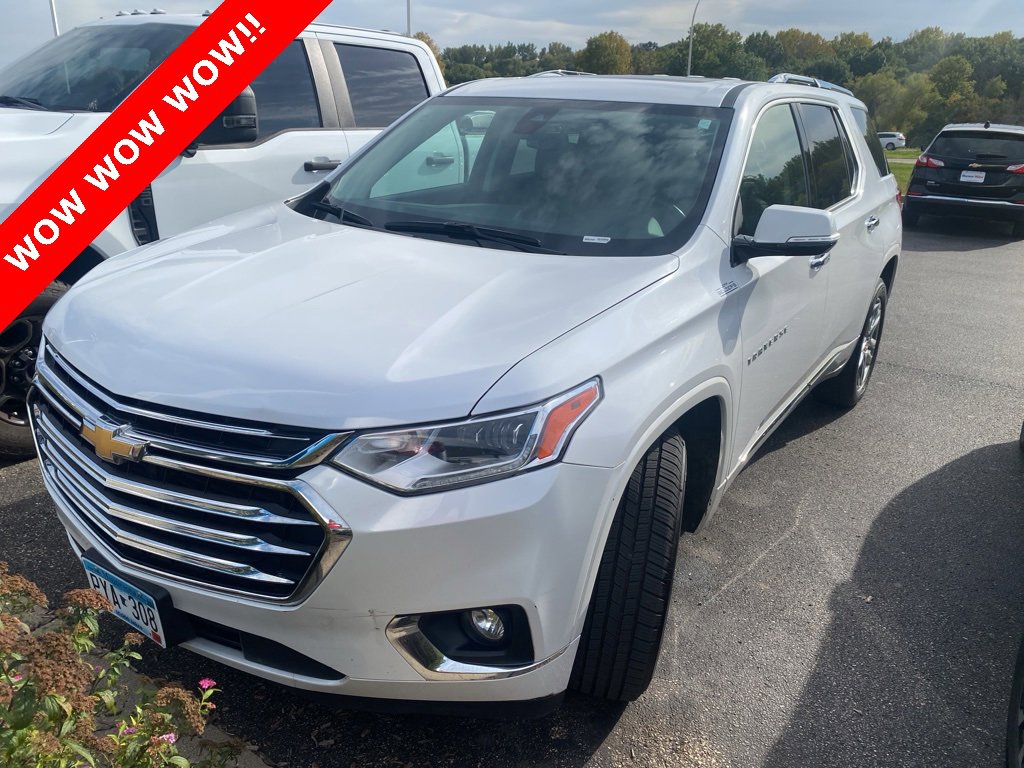 2019 Chevrolet Traverse High Country photo 2