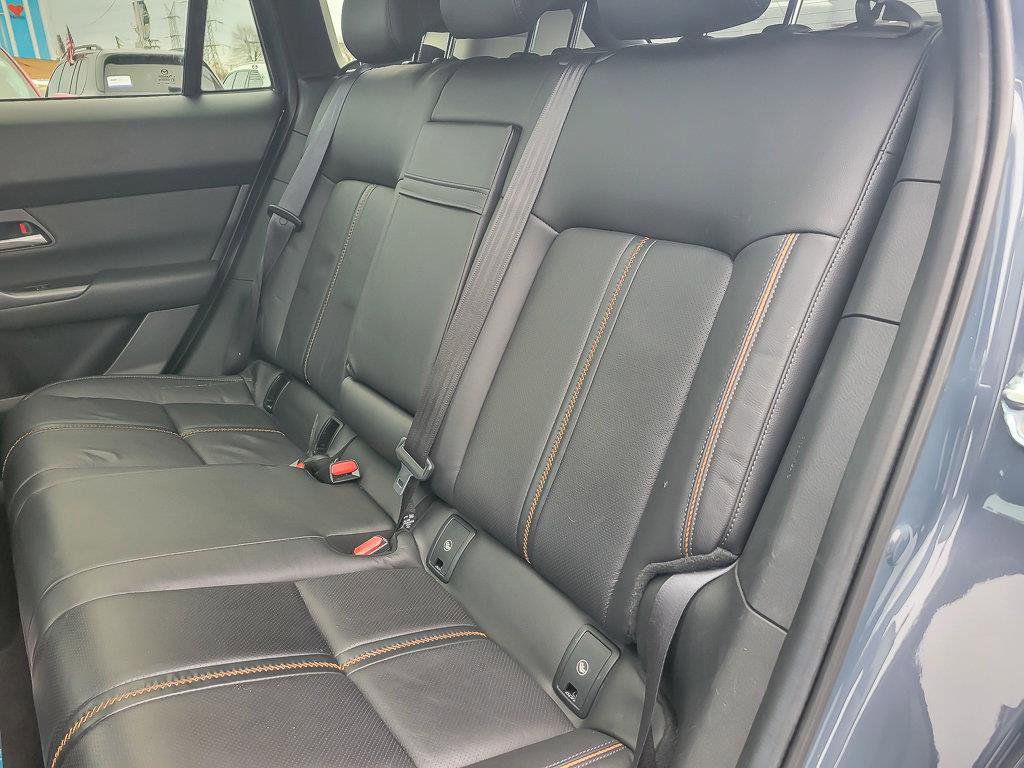 2023 MAZDA CX-50 - Image 12