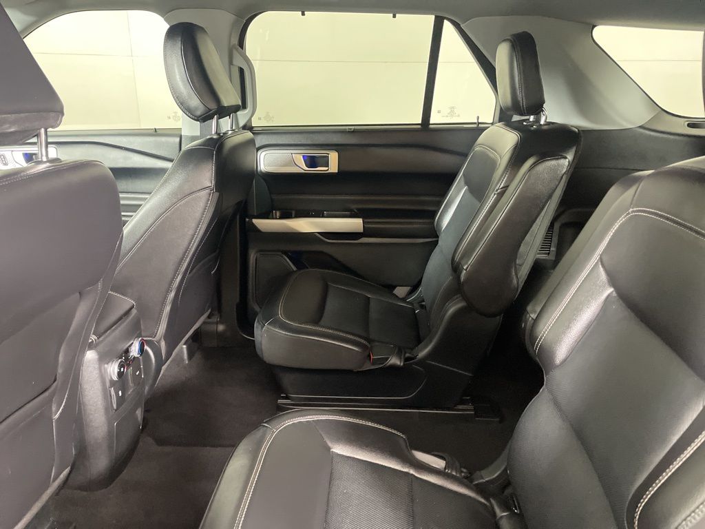 2024 Ford Explorer Limited photo 37