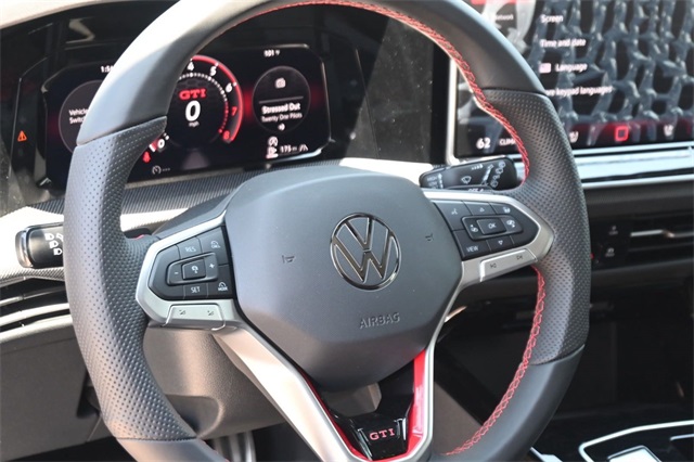 2025 Volkswagen Golf GTI Autobahn photo 8