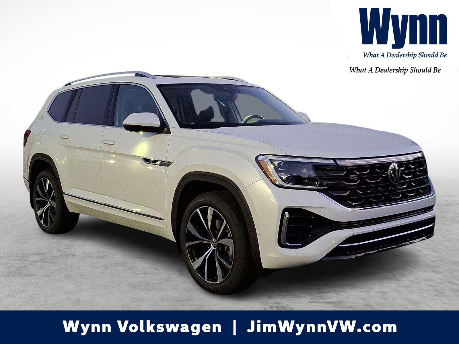 2026 Volkswagen Atlas SEL Premium R-Line's photo