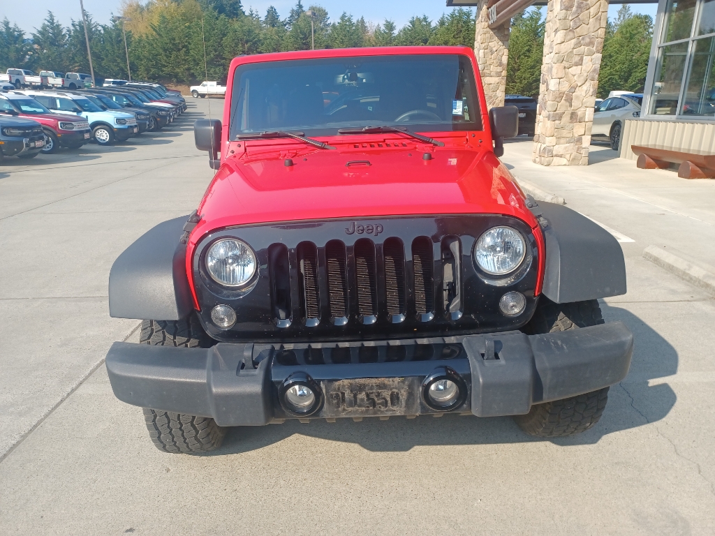 1C4BJWDG7JL879495