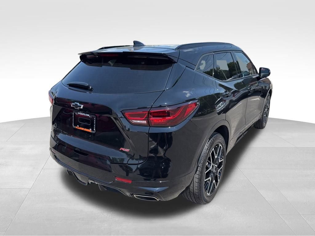 2023 Chevrolet Blazer RS photo 3