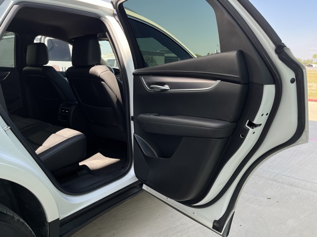2023 Cadillac XT5 Luxury photo 24
