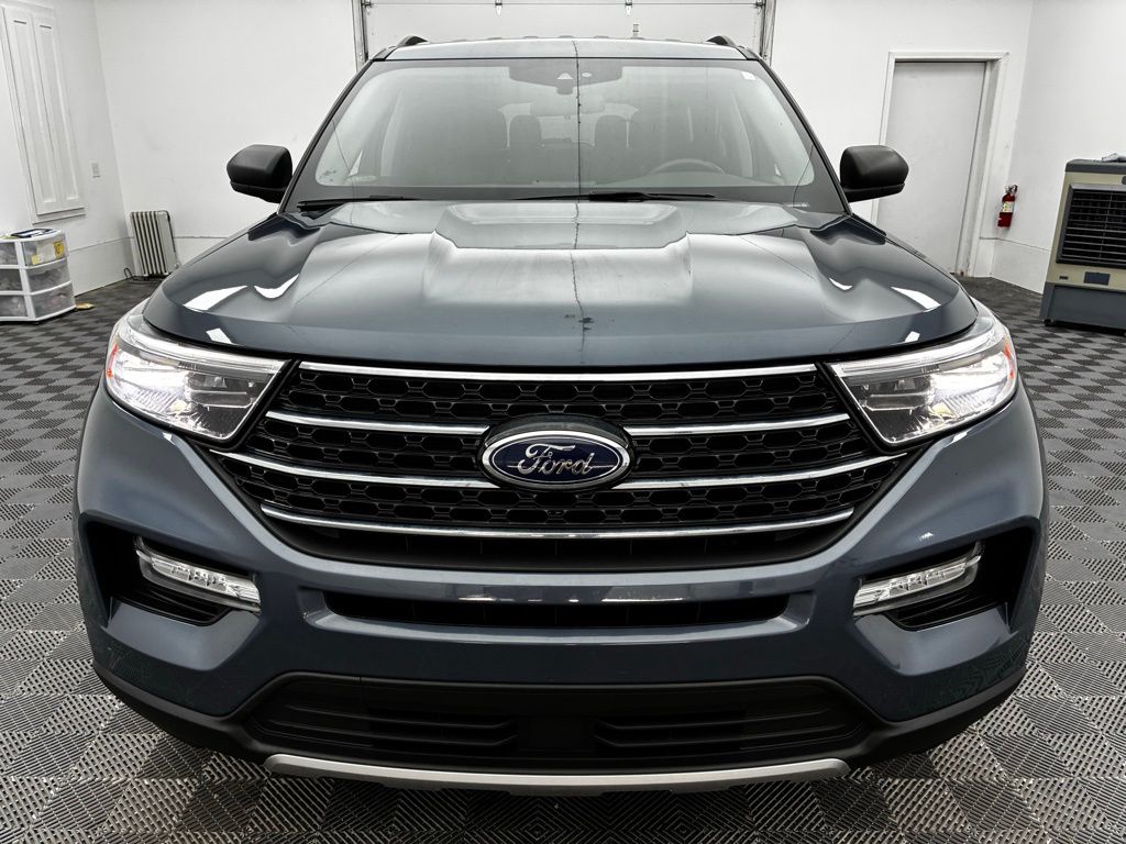 2021 Ford Explorer XLT photo 9