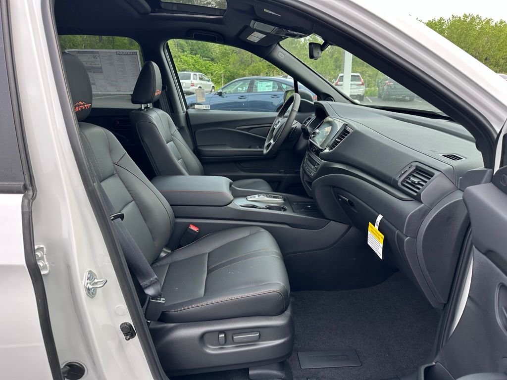 2025 Honda Ridgeline TrailSport photo 21