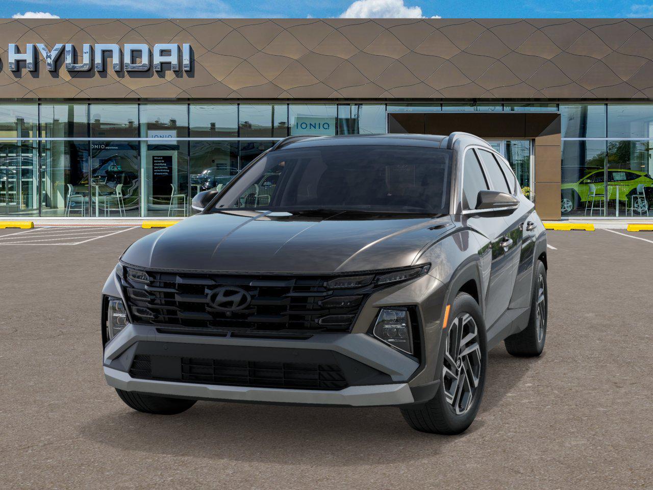 2025 Hyundai Tucson Hybrid Limited photo 4