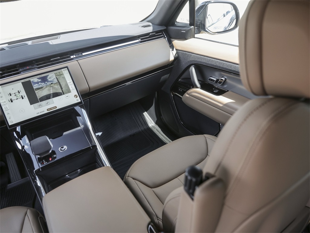 2025 Land Rover Range Rover Sport SE photo 27