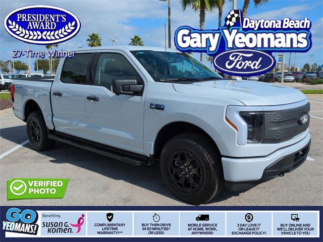 2025 Ford F-150 Lightning XLT's photo