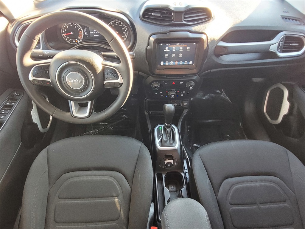 2019 Jeep Renegade Latitude North Edition photo 16