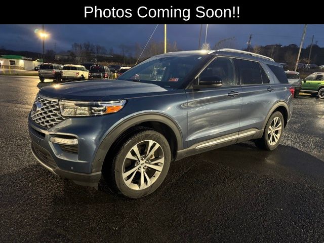 2020 Ford Explorer Platinum's photo