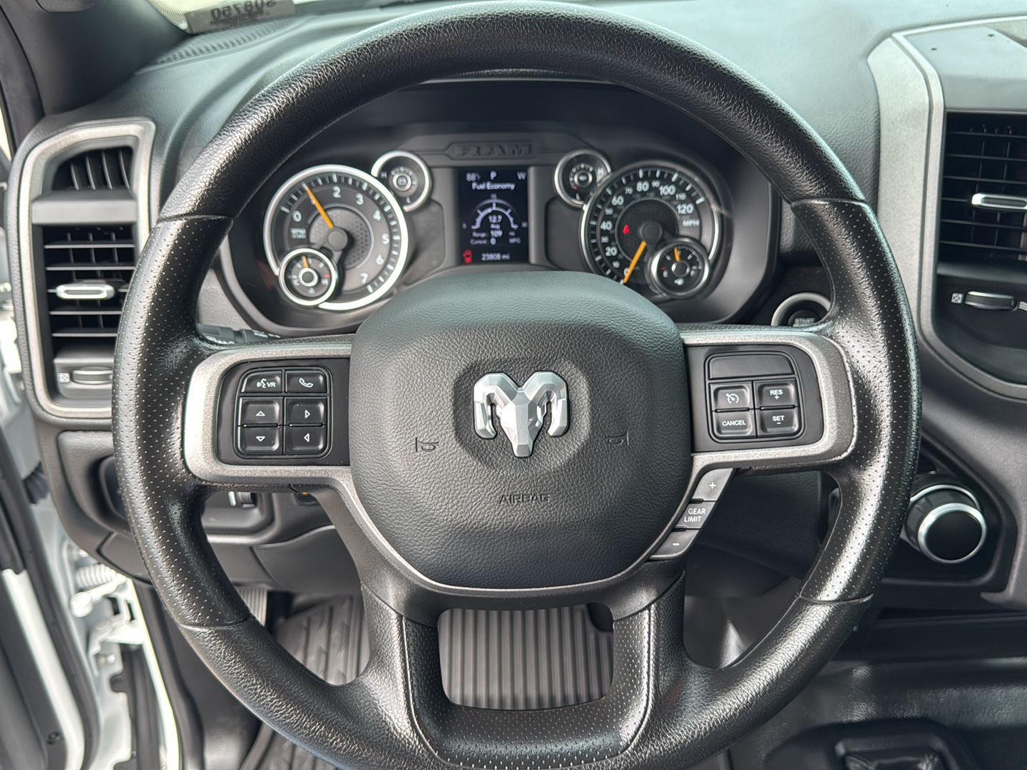 2022 Ram 2500 Tradesman photo 12