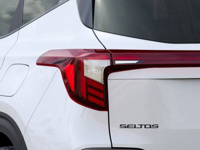 2025 Kia Seltos S photo 8