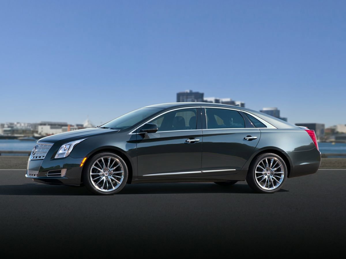 2013 Cadillac XTS Luxury Collection's photo