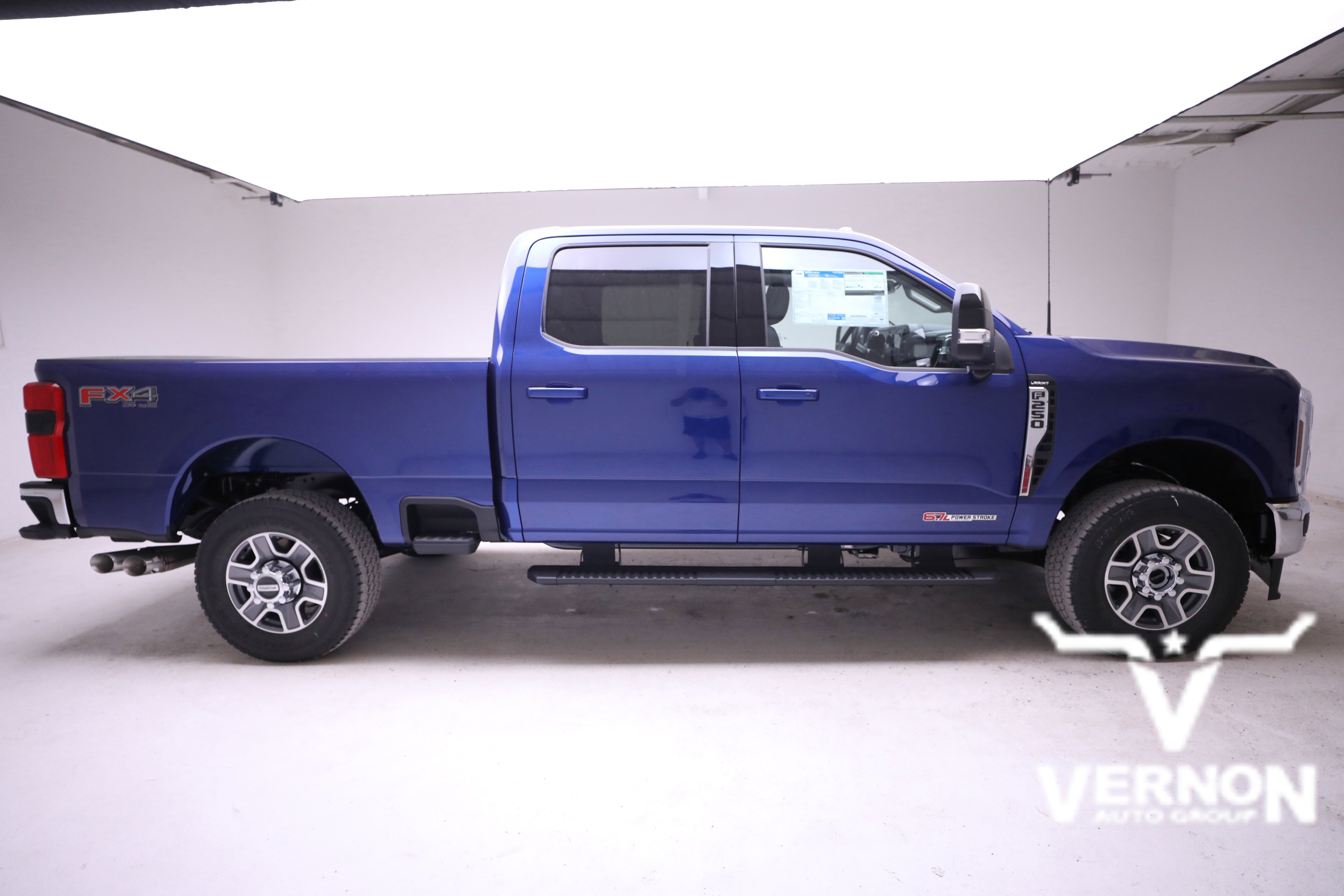 2026 Ford F-250 Lariat FX4 photo 2