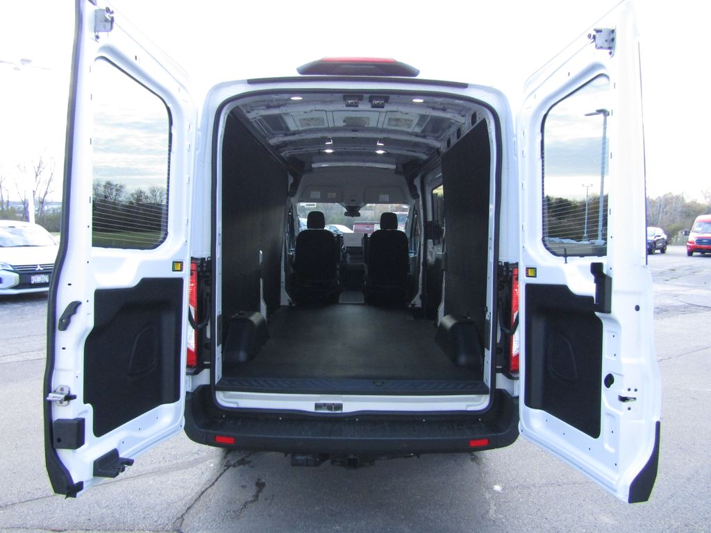2026 Ford Transit Cargo Van photo 3