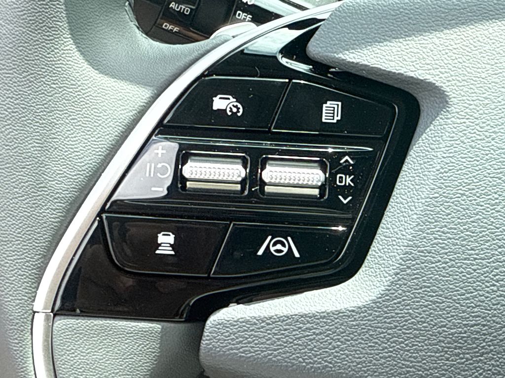 2025 Kia Niro EX Touring photo 21
