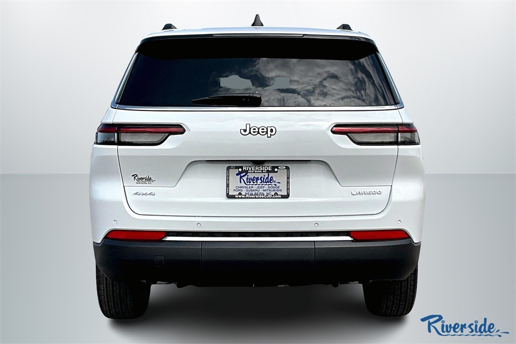 2025 Jeep Grand Cherokee Laredo X photo 4