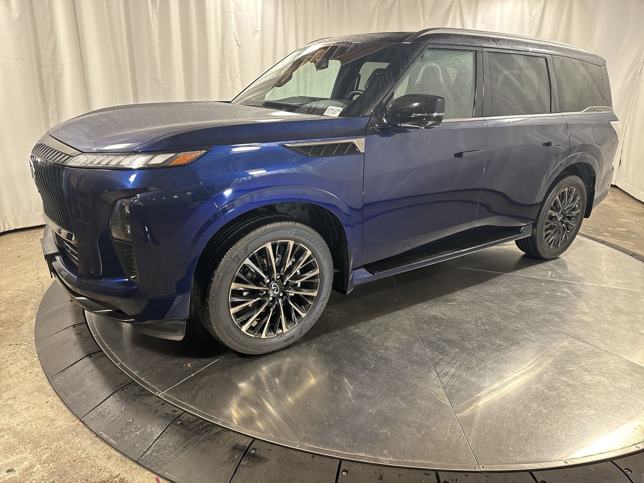 2025 INFINITI QX80 Autograph 4WD's photo