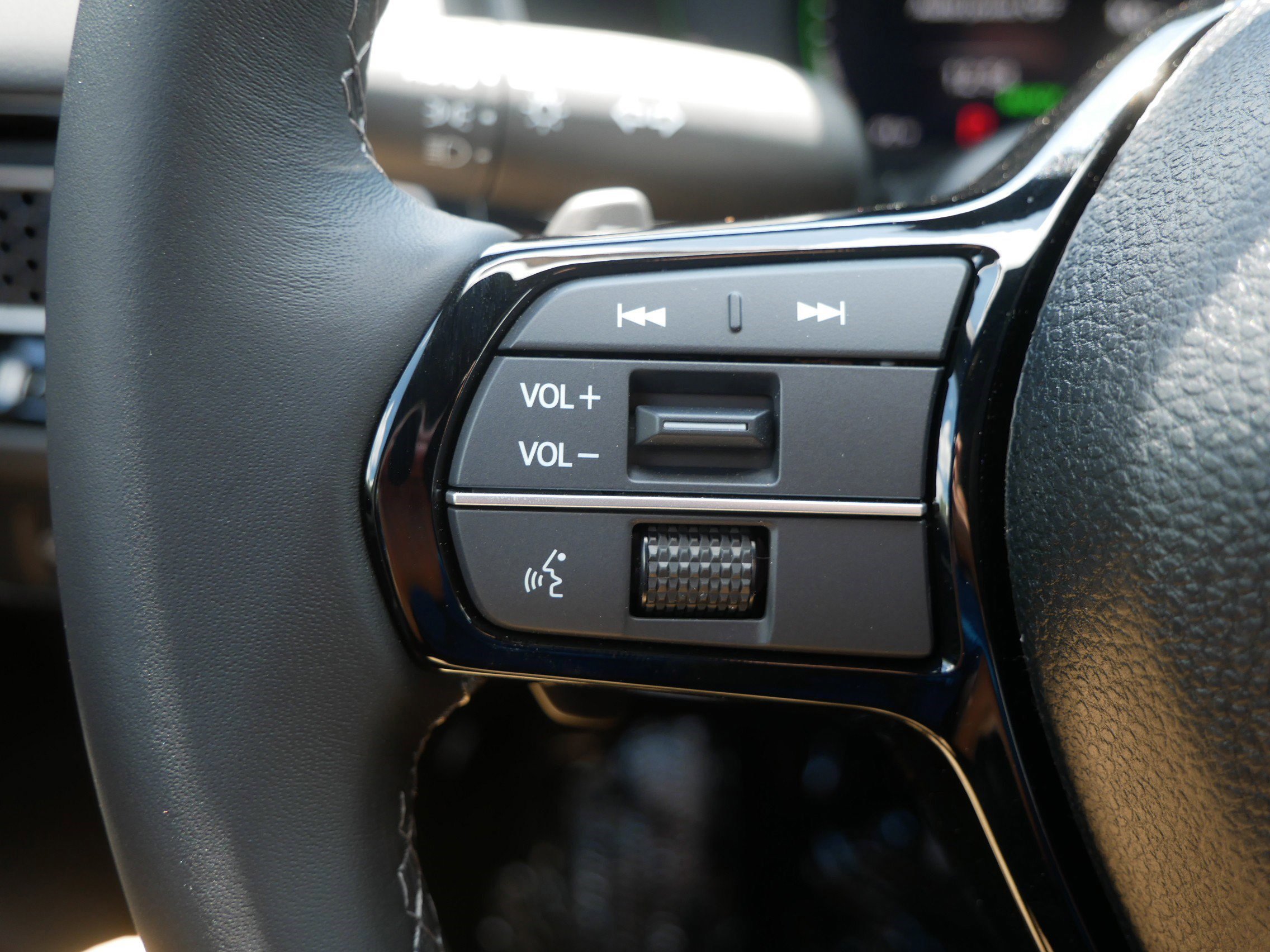 2026 Honda Civic Hybrid Sport Touring photo 9