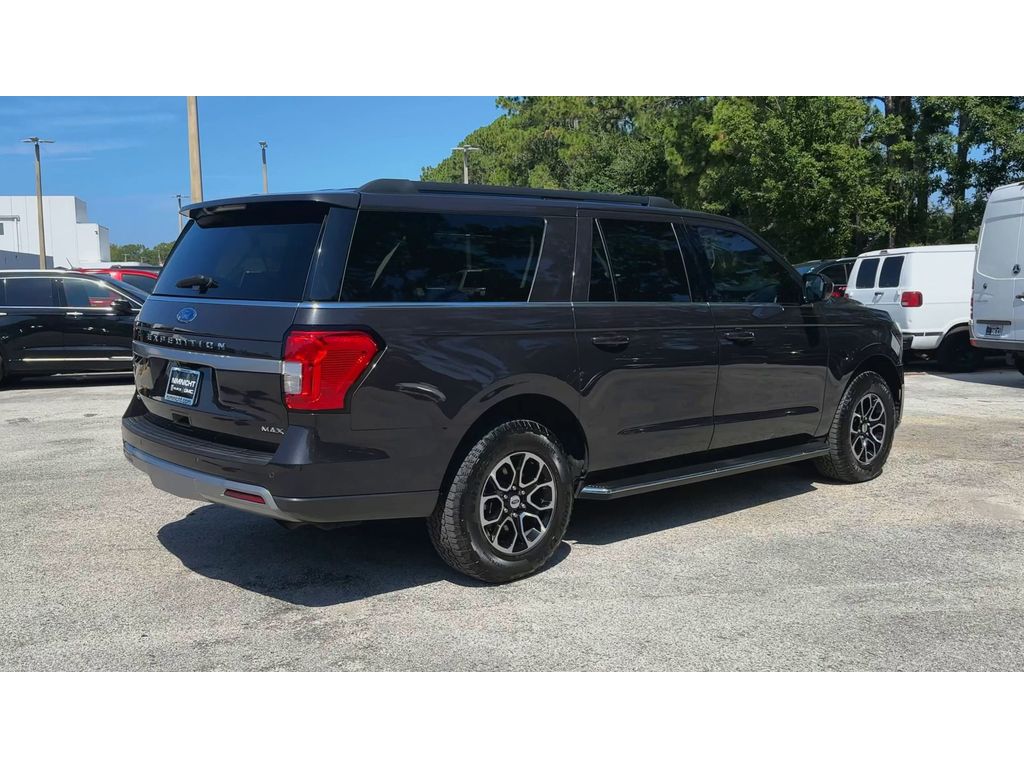 2022 Ford Expedition XLT MAX photo 7