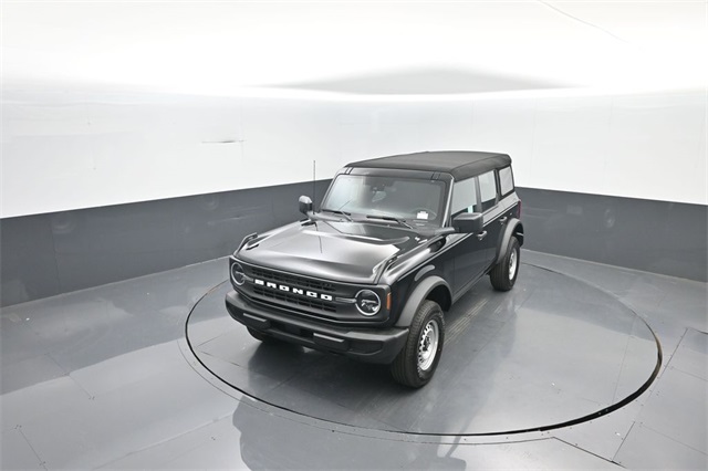 2025 Ford Bronco Base photo 20