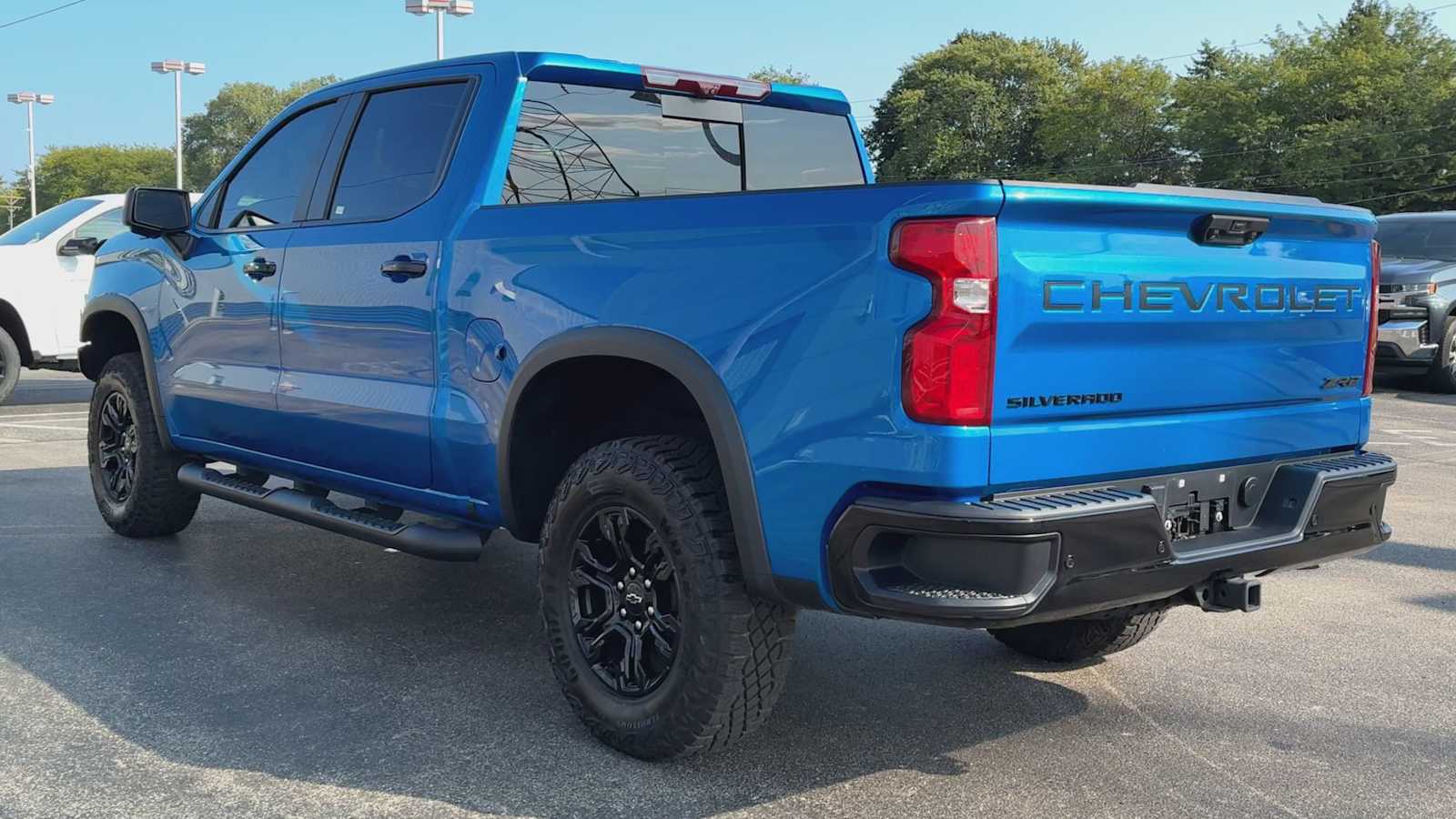 2023 Chevrolet Silverado 1500 ZR2 photo 3