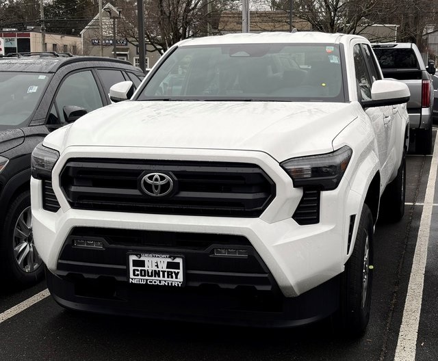 2026 Toyota Tacoma SR5's photo
