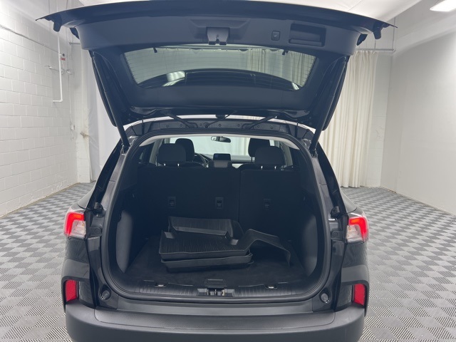2022 Ford Escape SE photo 8