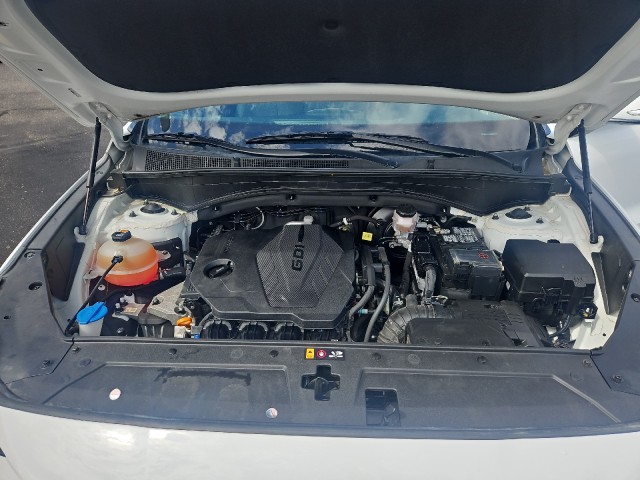 Used 2023  Hyundai SEL image 18