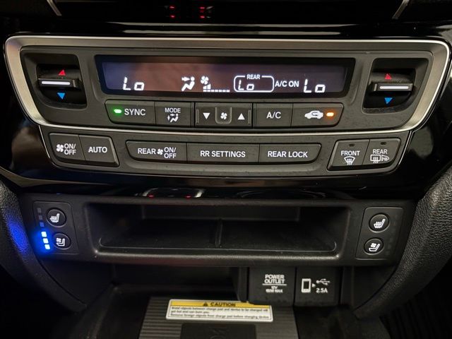 2020 Honda Passport Elite photo 18