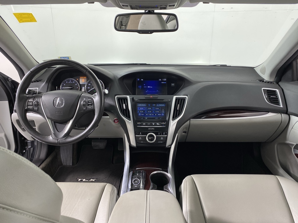 2015 Acura TLX photo 3