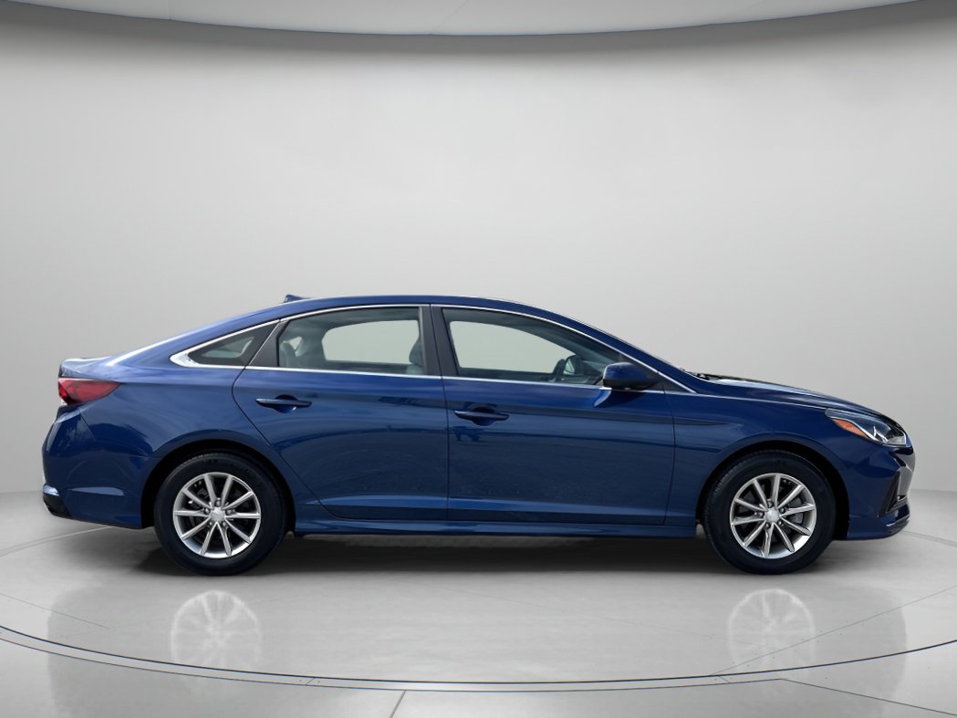 2019 Hyundai Sonata Eco photo 2