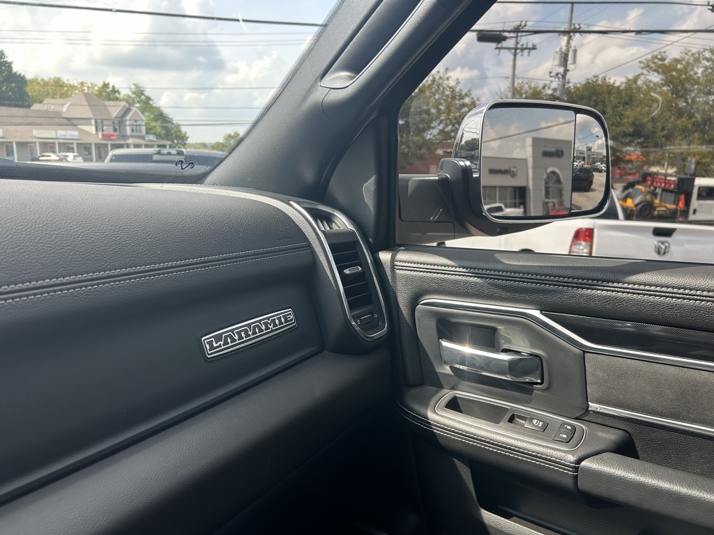 2022 Ram 2500 Laramie photo 19