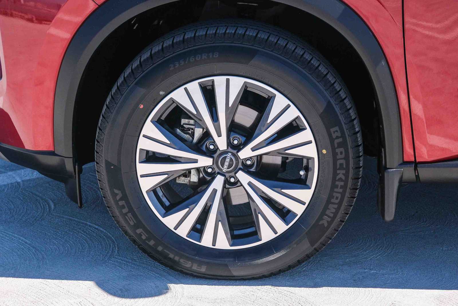 2023 Nissan Rogue SV photo 10