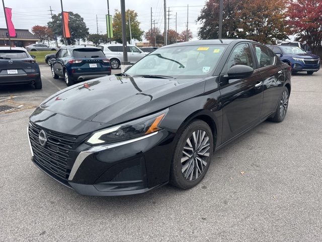 2024 Nissan Altima 2.5 SV photo 3