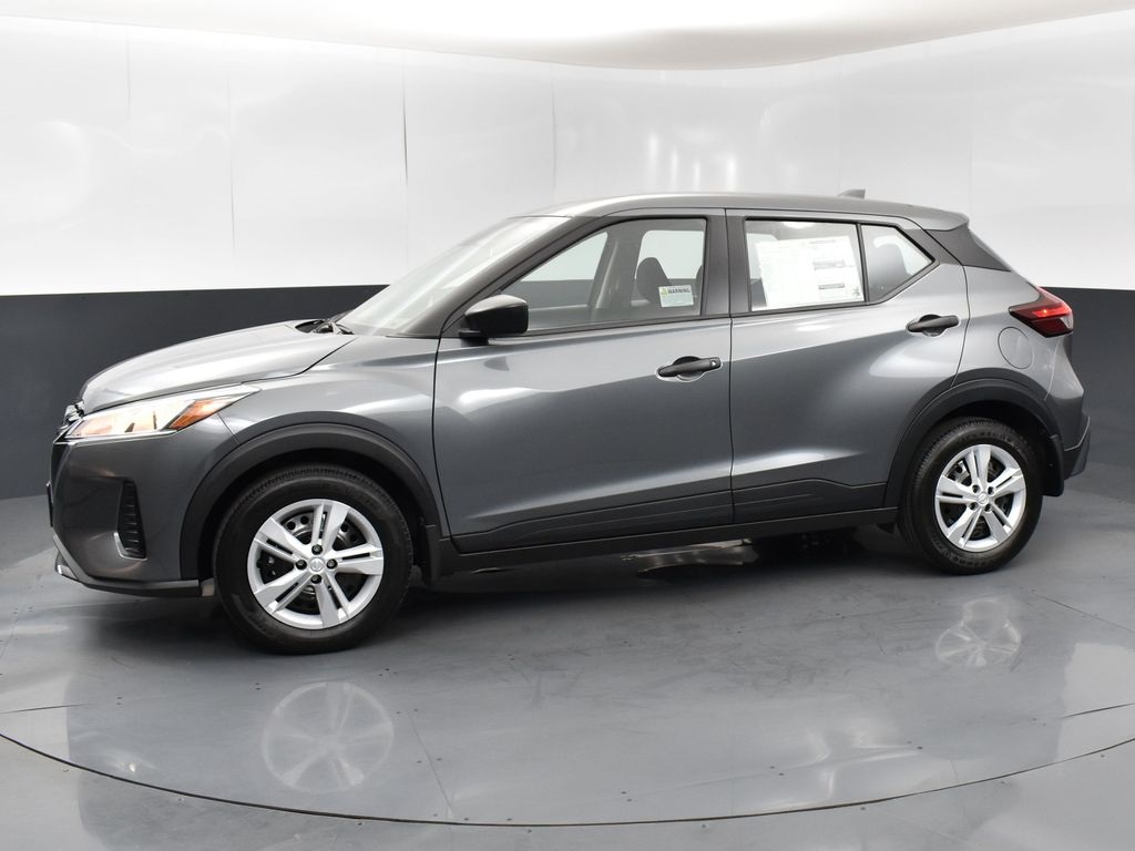 2025 Nissan Kicks Play S photo 4
