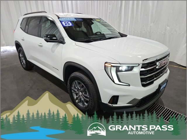 2025 GMC Acadia Elevation's photo