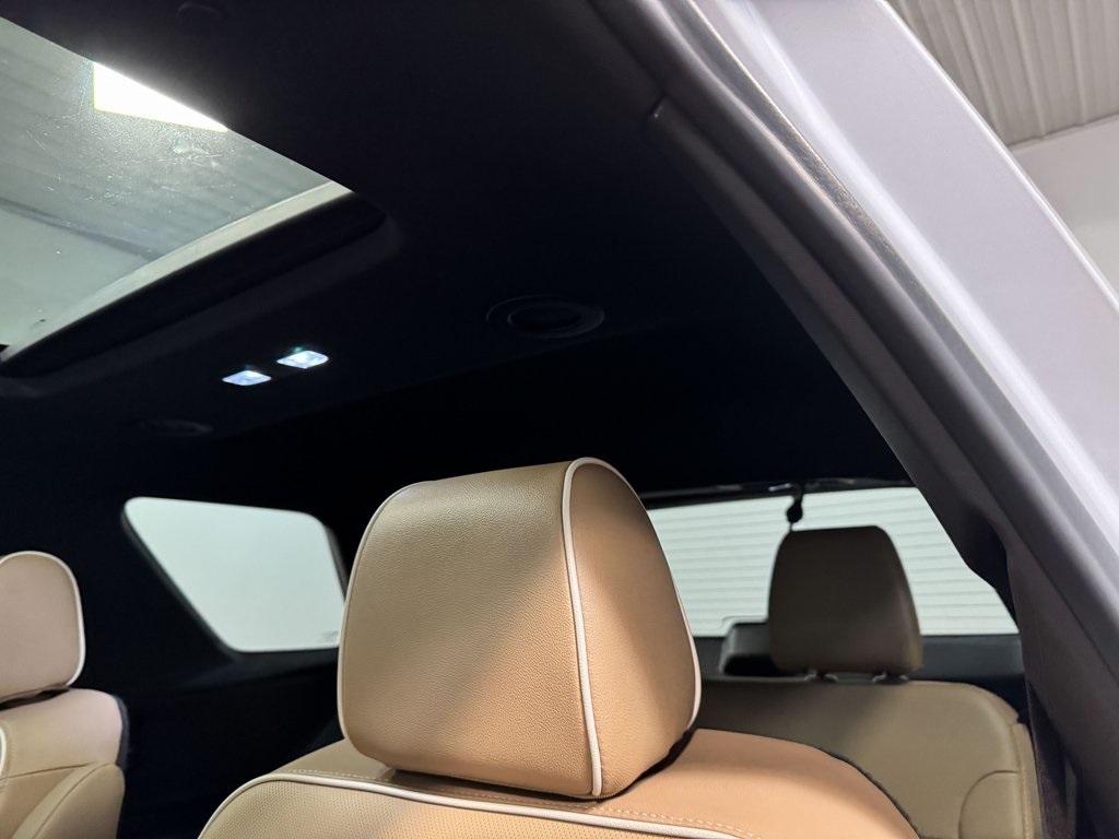 2023 Chevrolet Traverse Premier photo 4