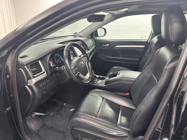 2019 Toyota Highlander XLE photo 14