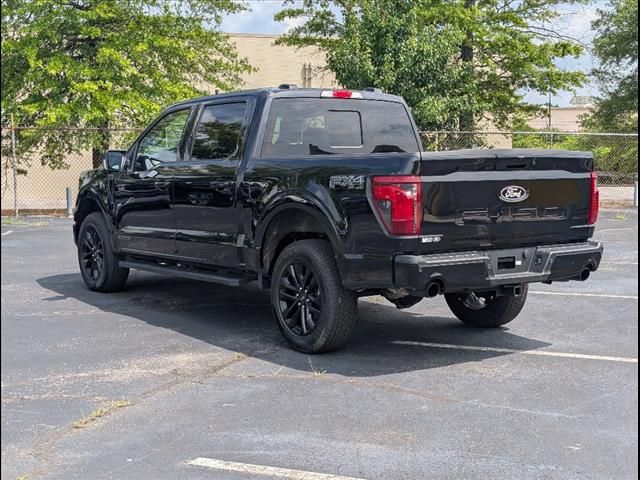 2025 Ford F-150 XLT photo 4