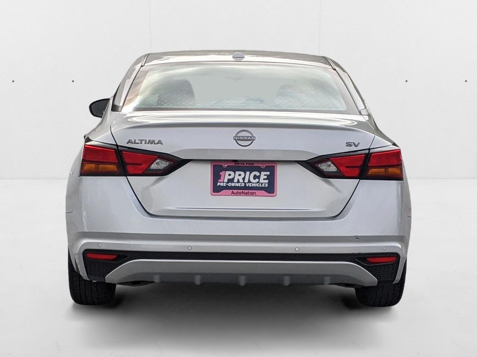 2023 Nissan Altima 2.5 SV photo 7